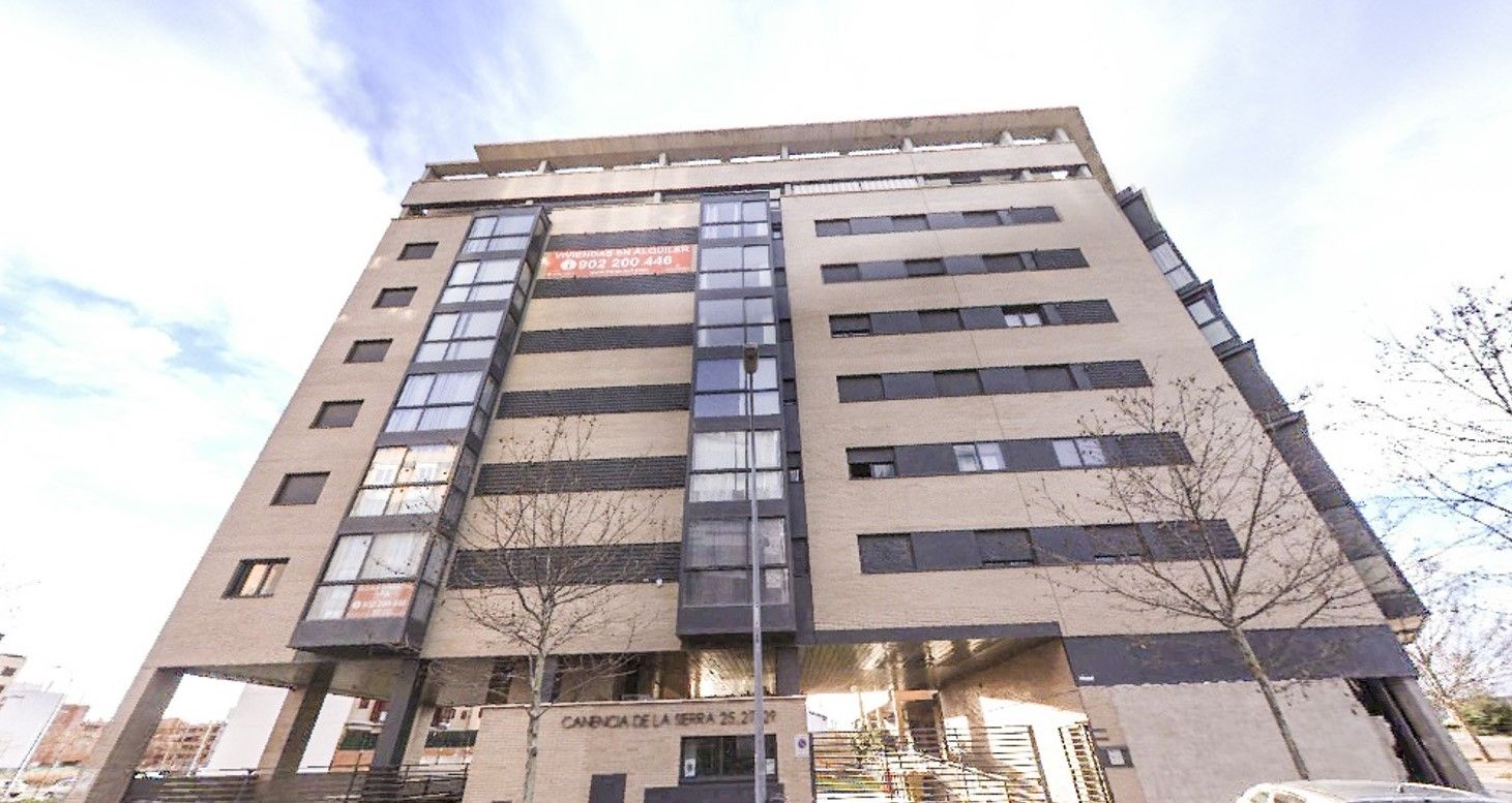 Vista exterior de Garaje en venta en  Madrid Capital