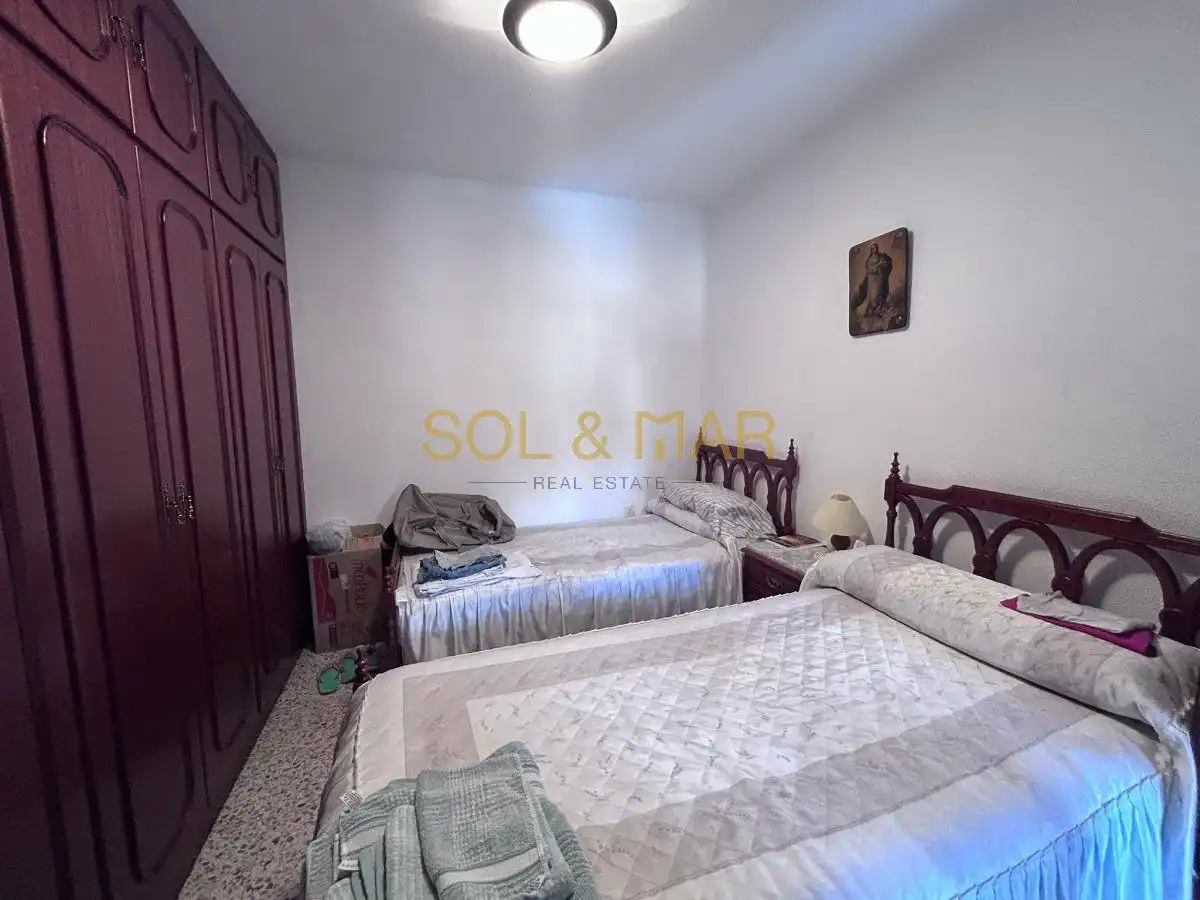 Habitación de Piso en venta en Torremolinos con Calefacción, Terraza y Amueblado