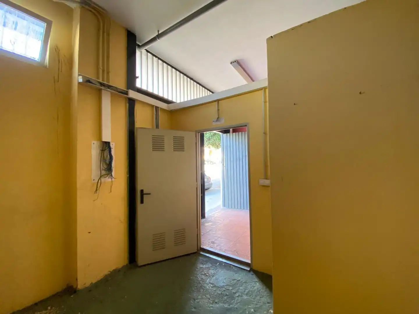 Local comercial en venda a Travesía de Meicende, imagen 13