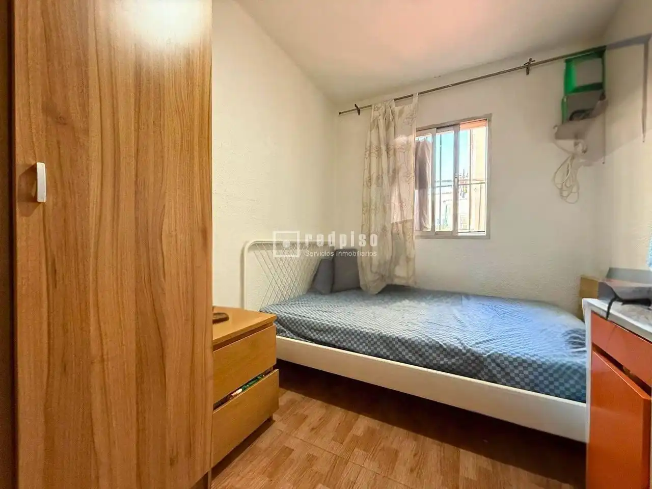 Habitación de Piso en venta en Madrid con Calefacción