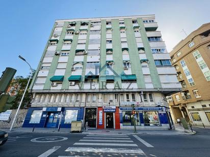 Vista exterior de Pis en venda en Talavera de la Reina amb Aire condicionat i Terrassa