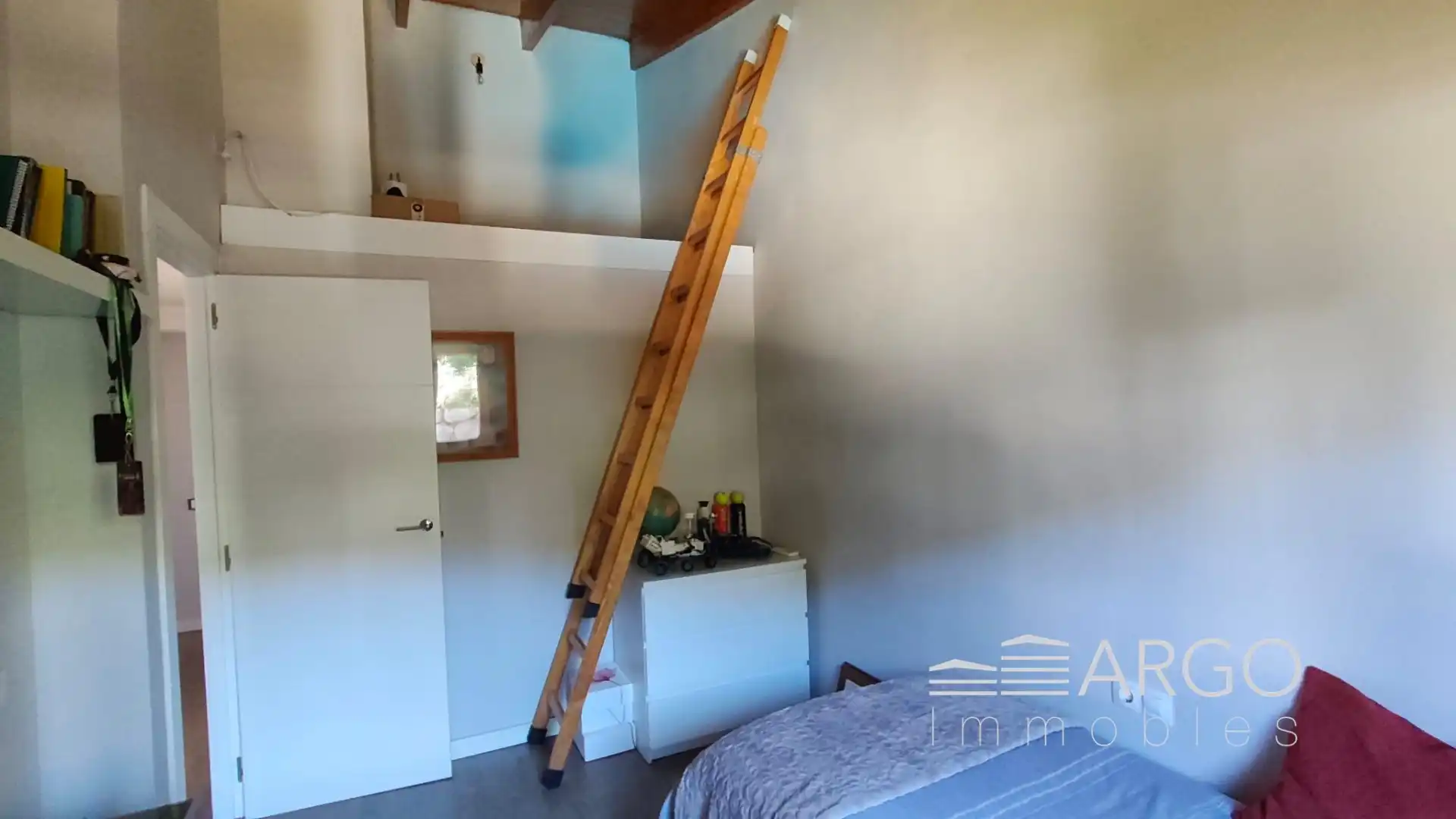 Habitación de Casa o chalet en venta en Vallromanes con Aire acondicionado, Calefacción y Jardín privado