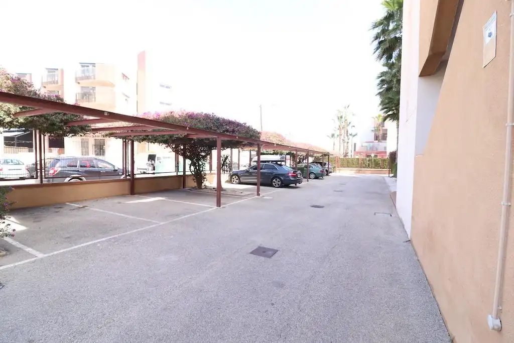 Apartments for rent in Calle Tierra, Aguamarina