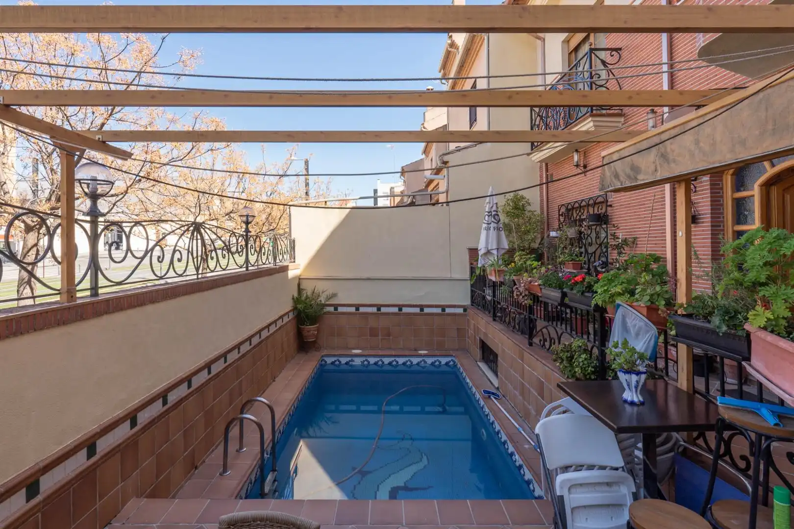 Piscina de Casa o chalet en venta en Granada con Aire acondicionado, Calefacción y Terraza