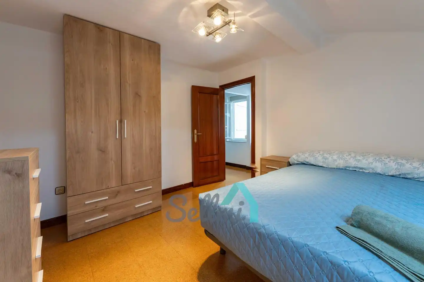Flat for rent in De Gloria Fuertes, Masip
