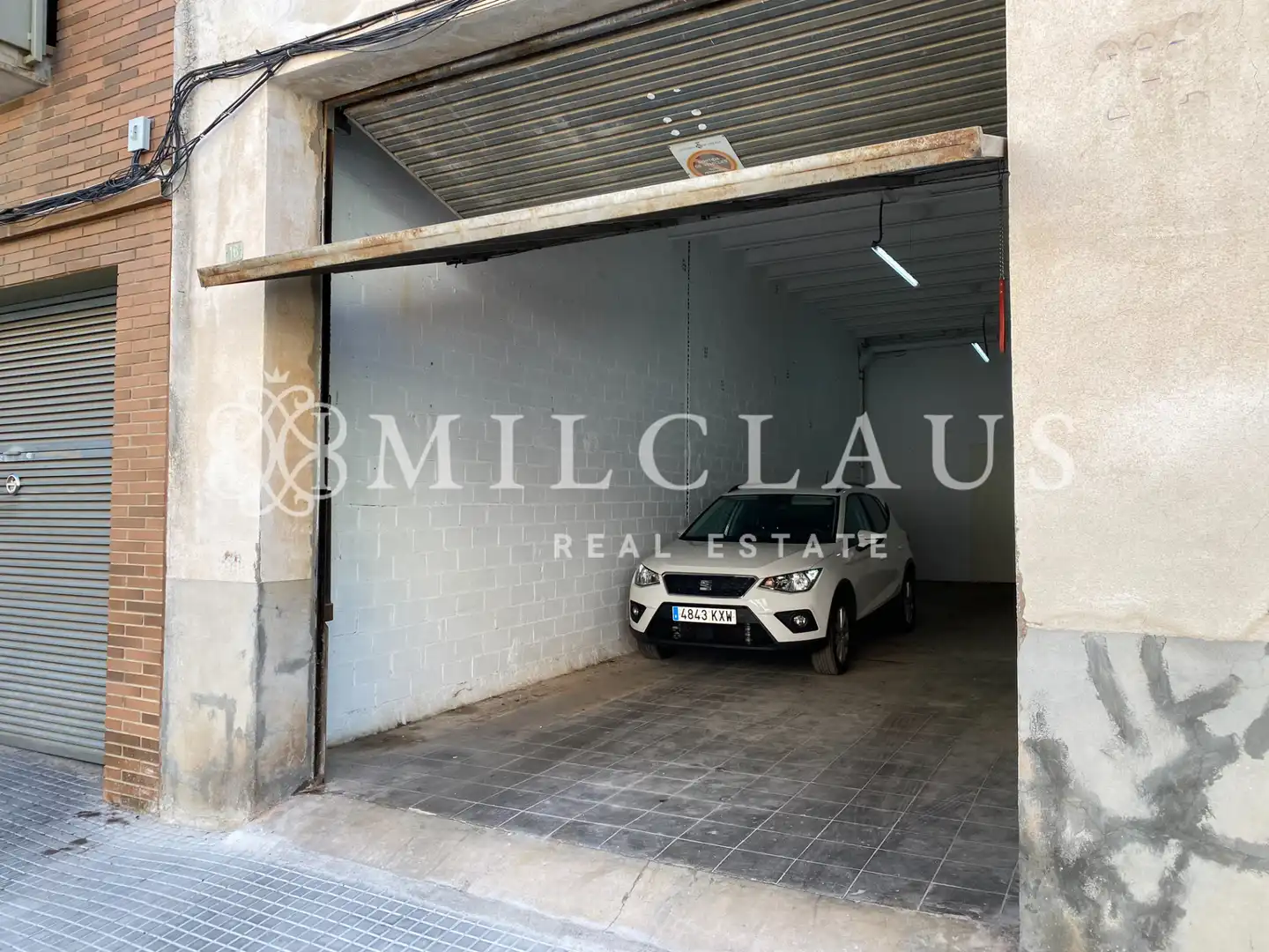 Parkplatz von Garage zum Verkauf in Terrassa