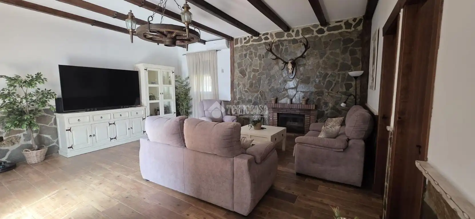 Living room of Country homes for sale in Arcos de la Frontera  with Heating, Private garden and Storage room