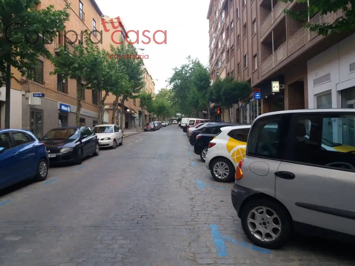Local comercial en venda a Centro, imagen 25