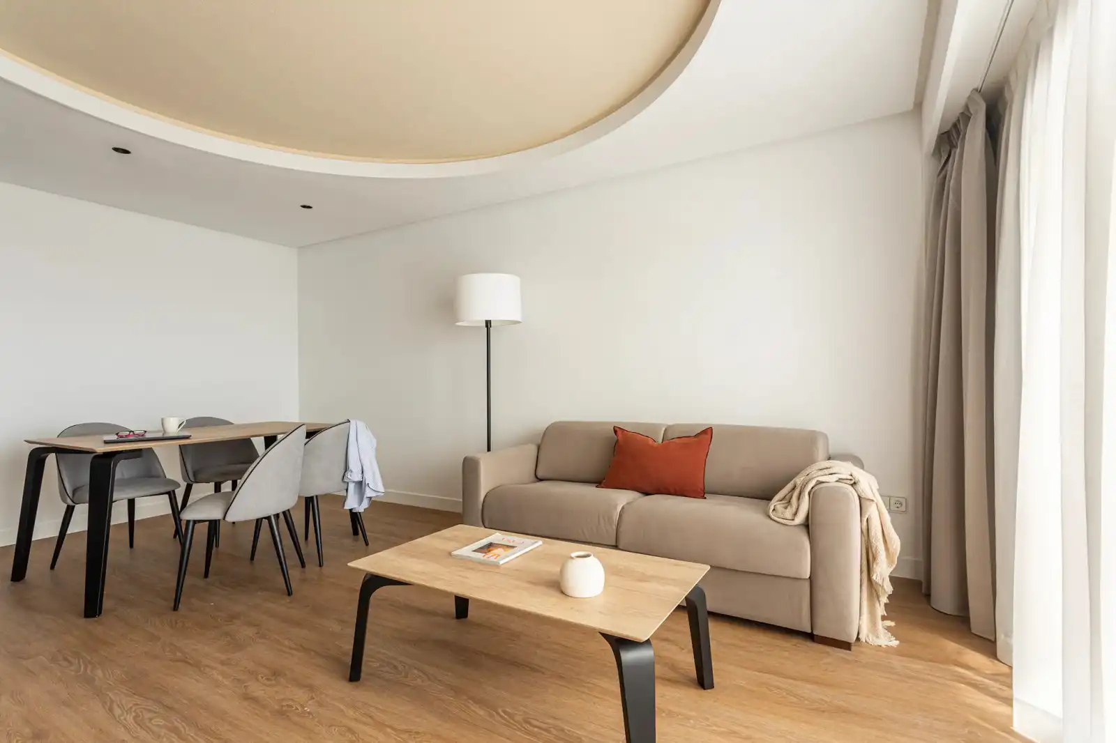 Wohnung zur Miete in N/A, imagen 2