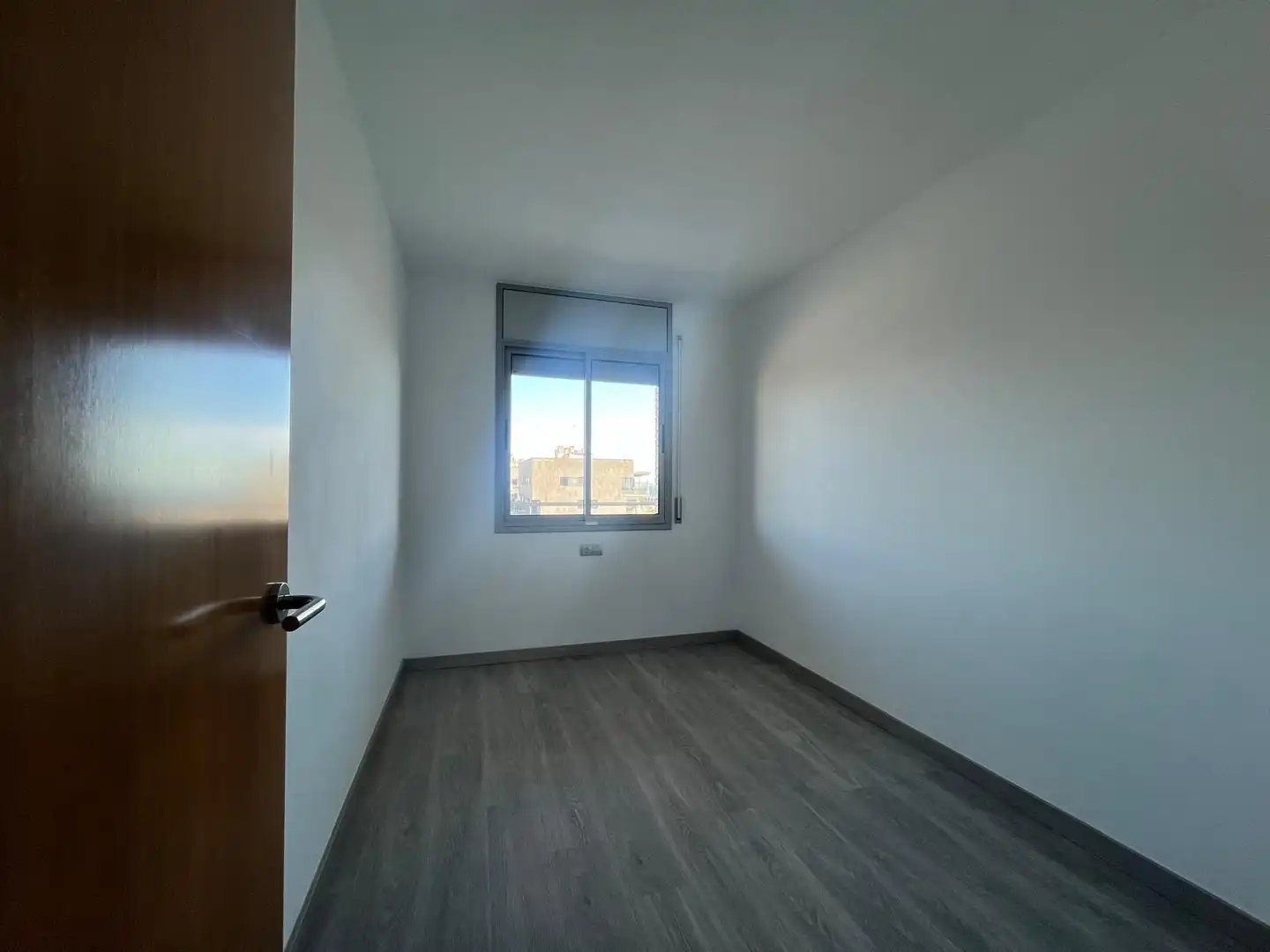 Habitación de Piso en venta en Badalona con Aire acondicionado, Calefacción y Terraza