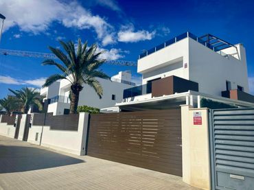 Villa avec piscine à vendre à La Marina