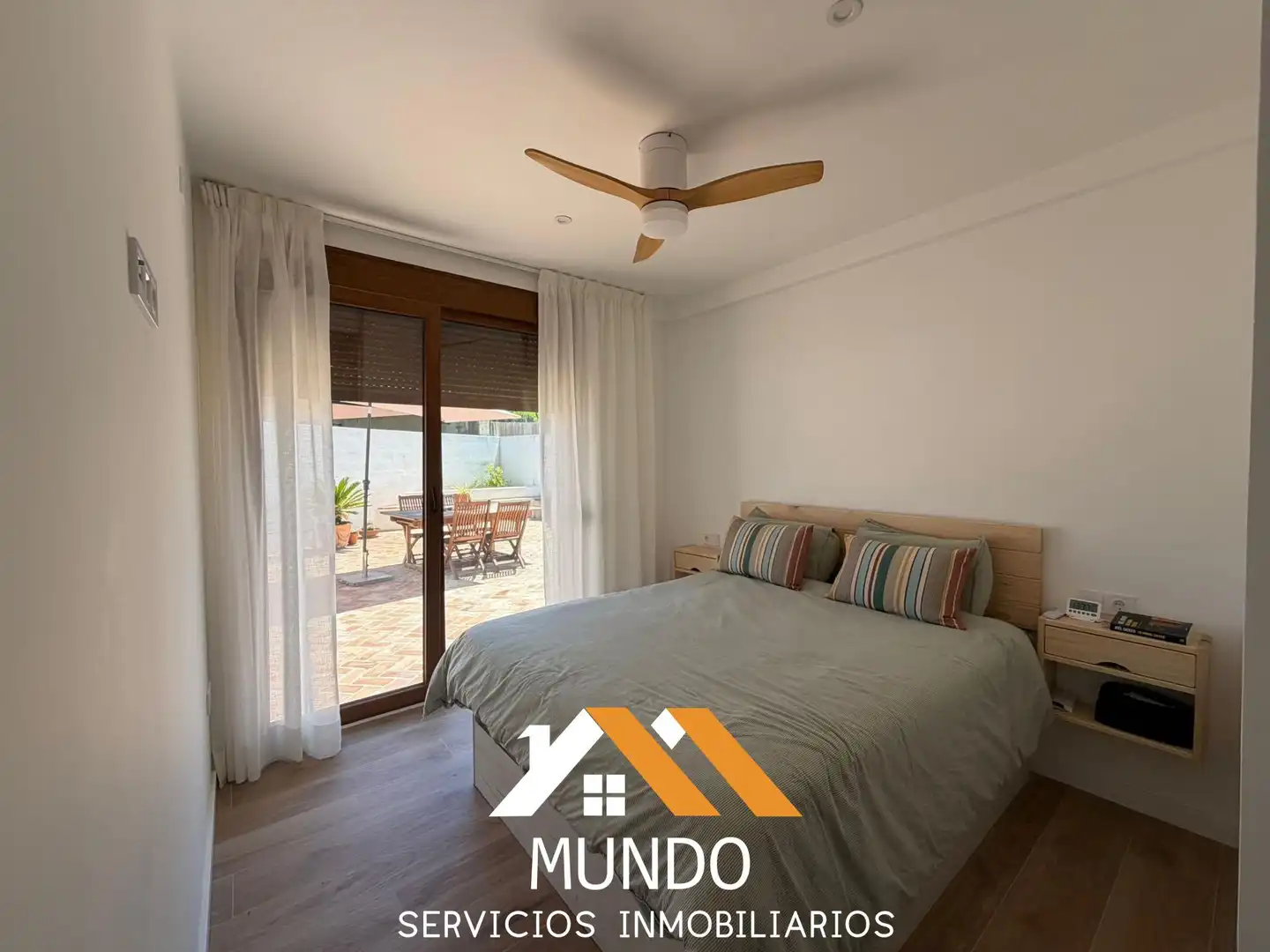Habitación de Casa o chalet de alquiler en Paterna con Aire acondicionado, Terraza y Piscina