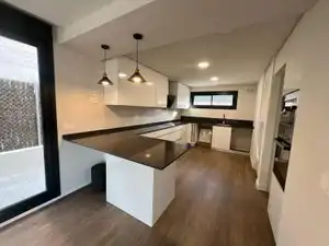 Houses for sale in Avenida del Monte, 79, El Monte
