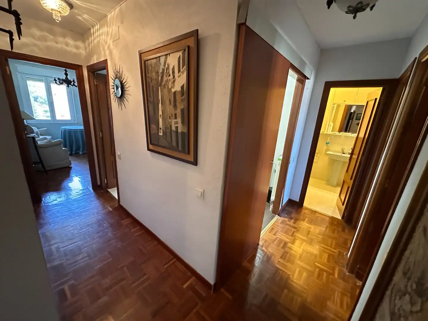 Wohnung zum Verkauf in Cuenca mit Heizung, Parkett und Terrasse