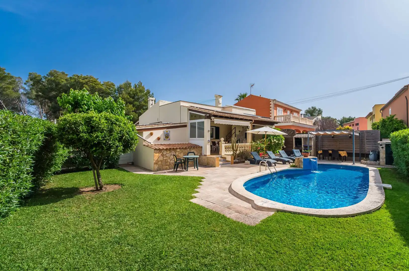Swimming pool of Houses for rent in Alcúdia  with Air Conditioner, Heating and Terrace