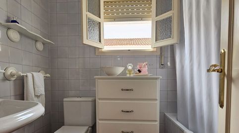 Foto 5 de Casa adosada en venta en Almonte ciudad, Almonte