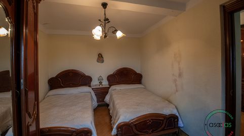 Foto 3 de Casa adosada en venda a Al Ambas, 25, Parroquias suroccidentales, Villaviciosa