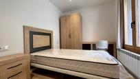 Bedroom of Flat to rent in Vic  with Terrace