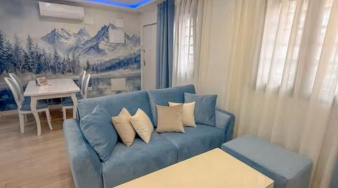 Photo 3 of Flat to rent in Calle de Pedro Antonio de Alarcón, Pueblo Nuevo,  Madrid Capital