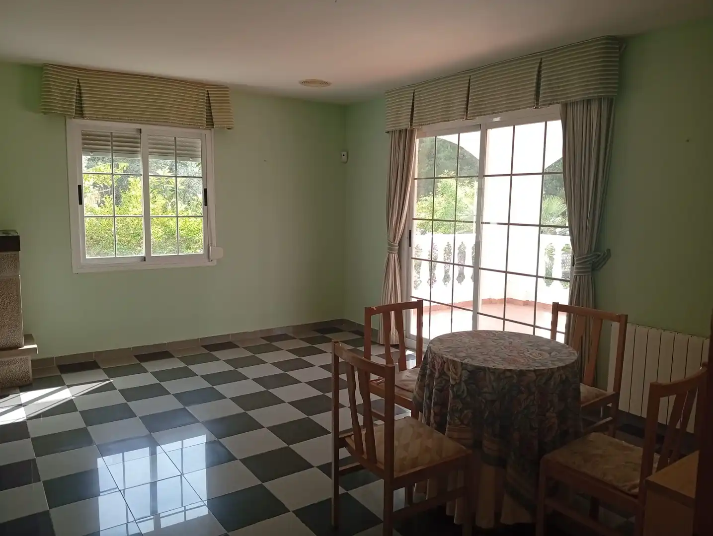 Menjador de Casa o xalet en venda en Oropesa del Mar / Orpesa amb Jardí privat, Terrassa i Traster