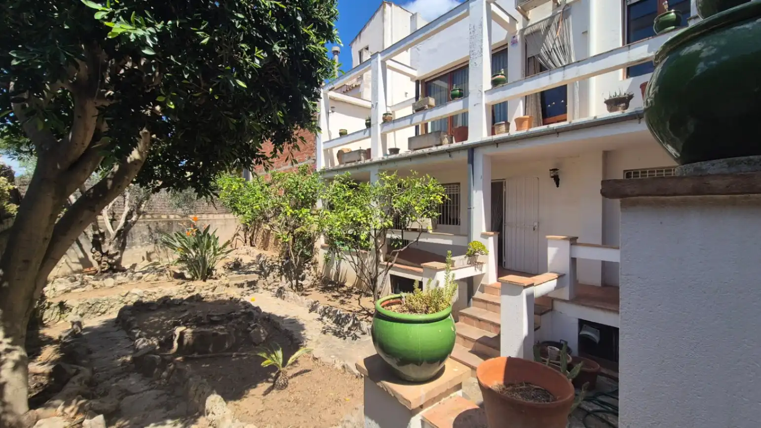 Vista exterior de Finca rústica en venda en Palafrugell amb Aire condicionat, Calefacció i Jardí privat