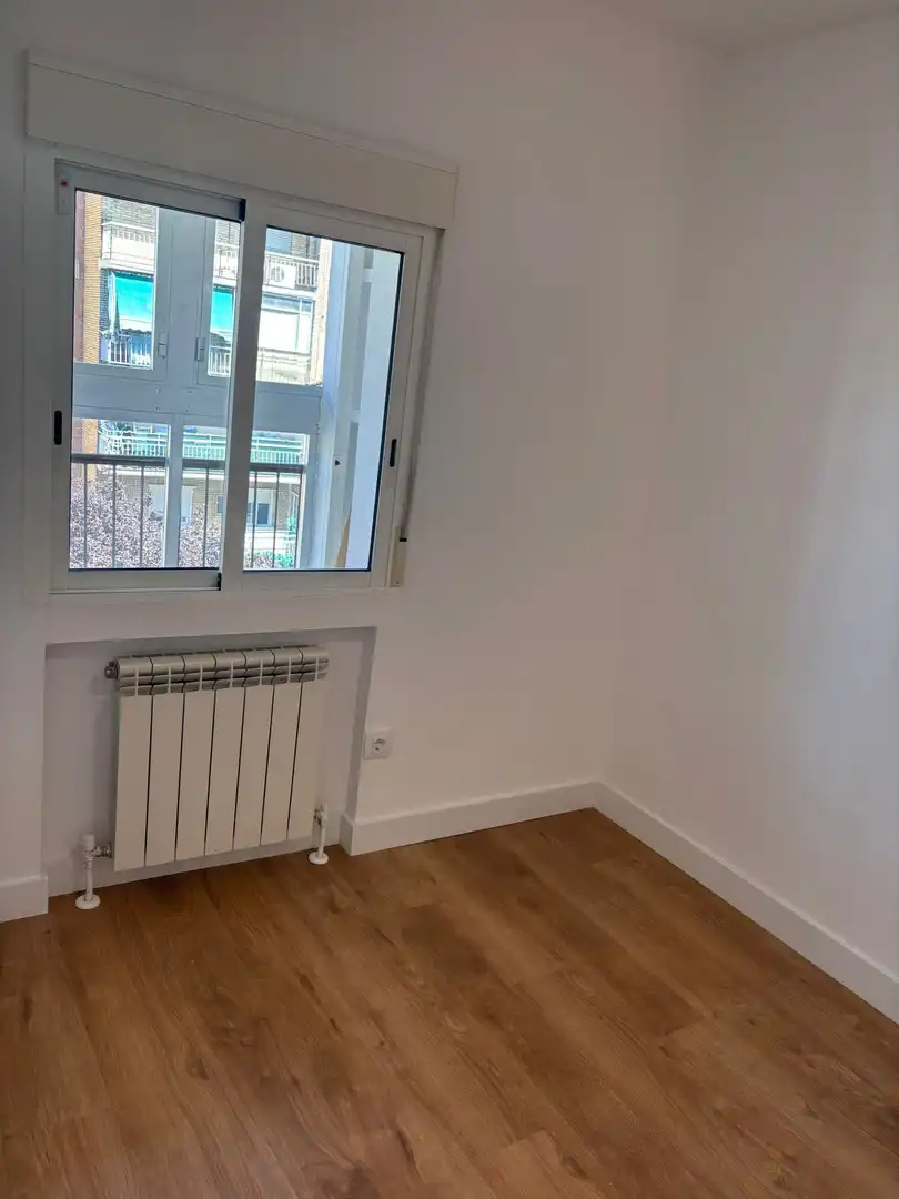 Schlafzimmer von Wohnung zum Verkauf in Móstoles mit Klimaanlage, Heizung und Terrasse
