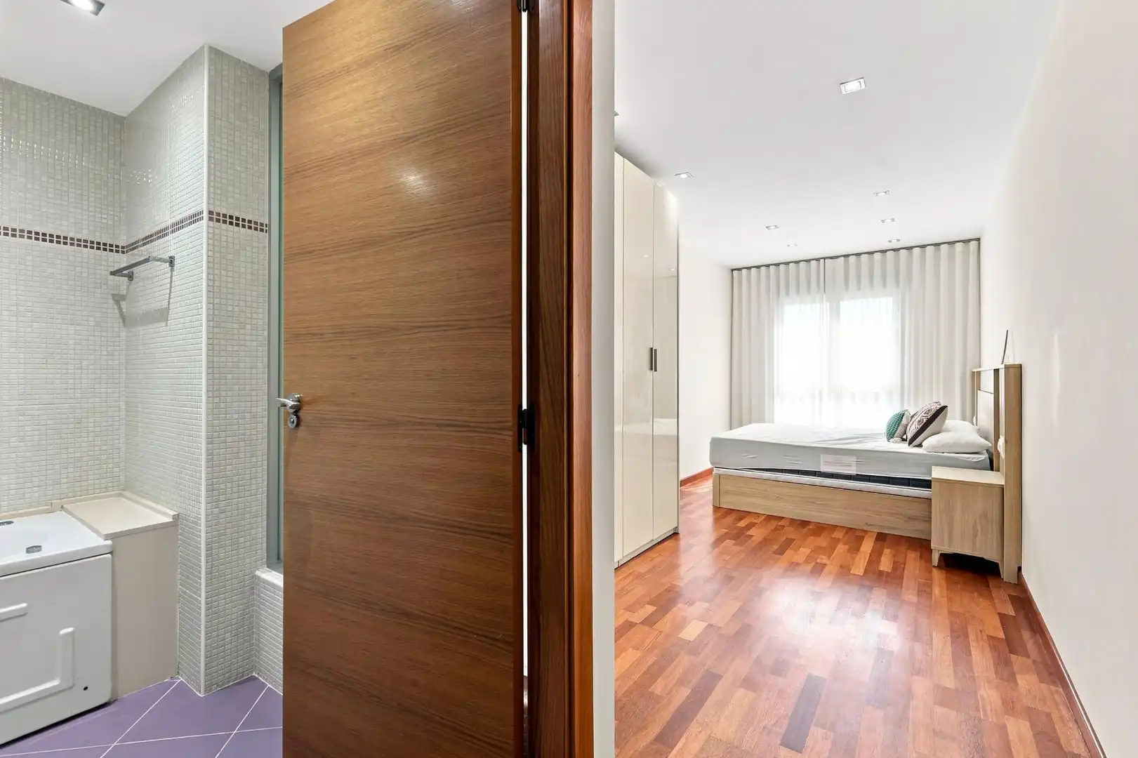 Habitación de Piso en venta en Silla con Aire acondicionado, Parquet y Amueblado