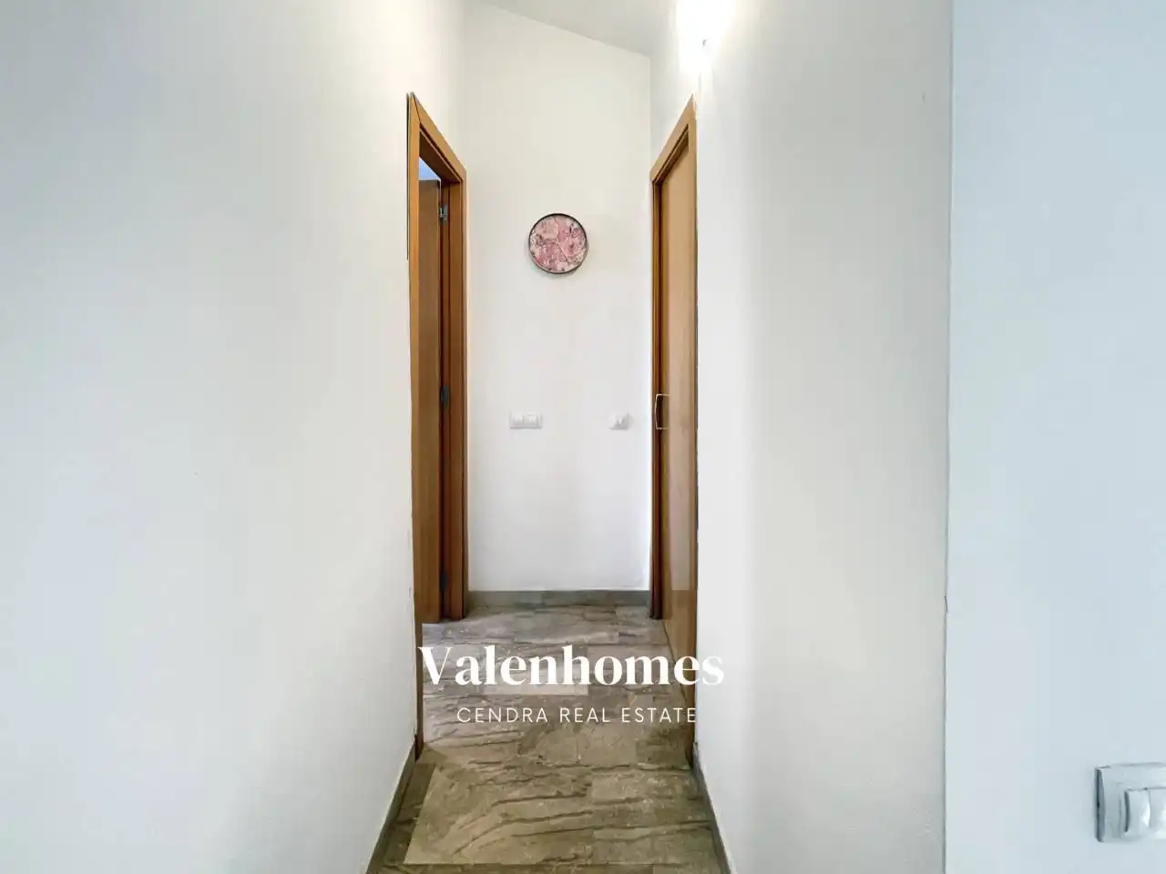 Maisonette zum Verkauf in Rubí mit Klimaanlage, Heizung und Terrasse