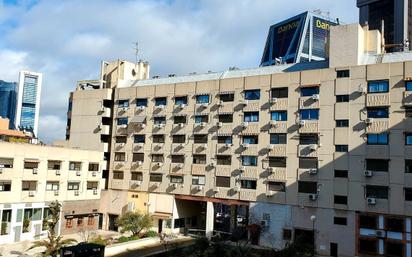 Vista exterior de Apartament de lloguer en  Madrid Capital amb Aire condicionat, Moblat i Rentadora