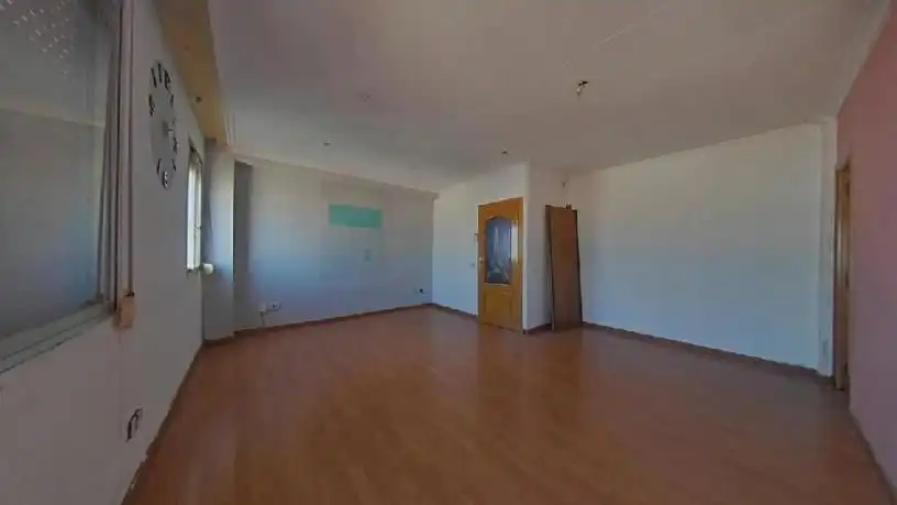 Living room of Flat for sale in Cornellà de Llobregat