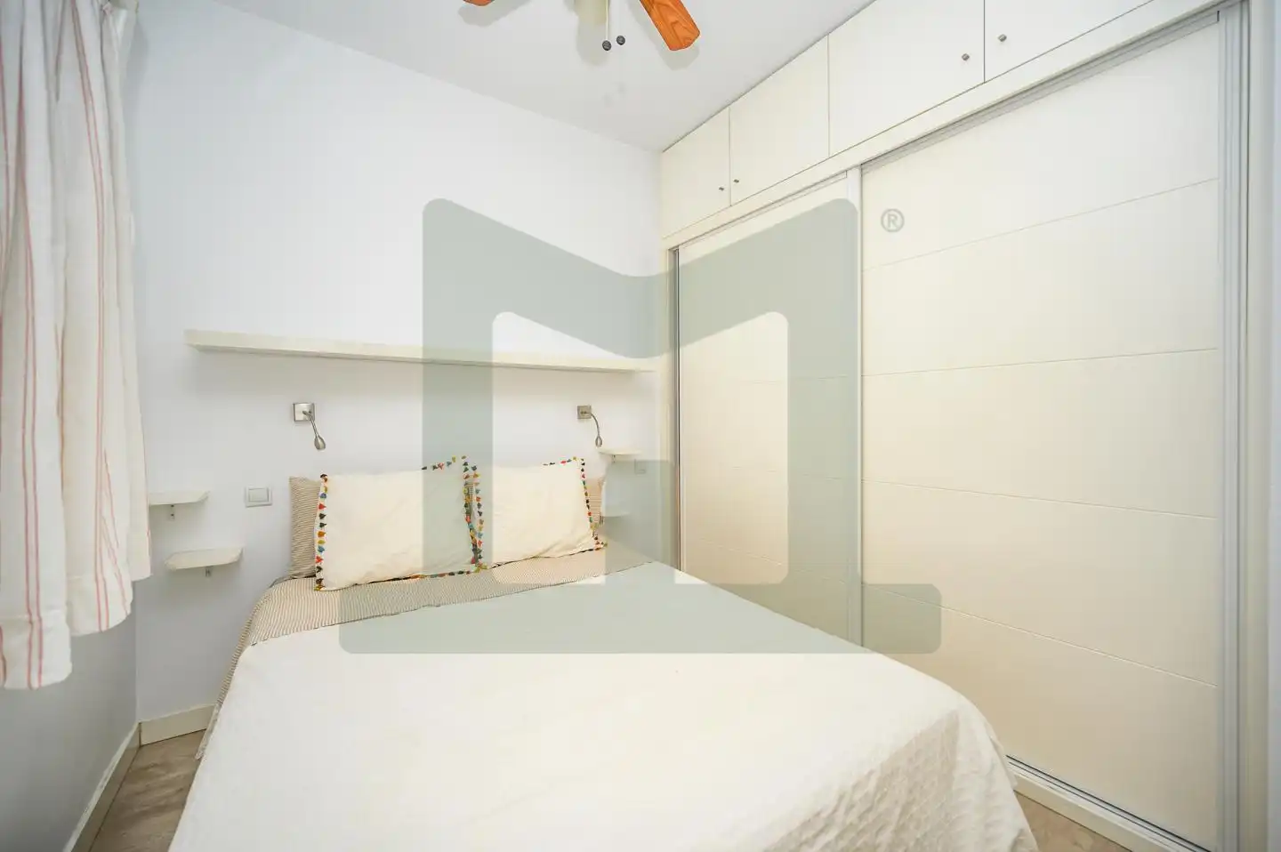 Schlafzimmer von Wohnung zur Miete in Madrid mit Klimaanlage, Heizung und Terrasse