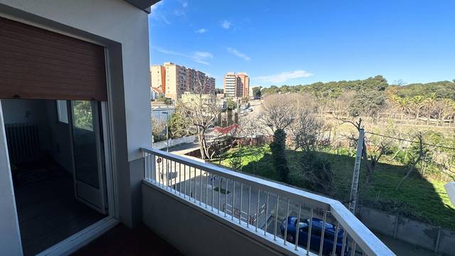 Piso en Venta en Damas Calvet en Poble Nou - Olivar Gran