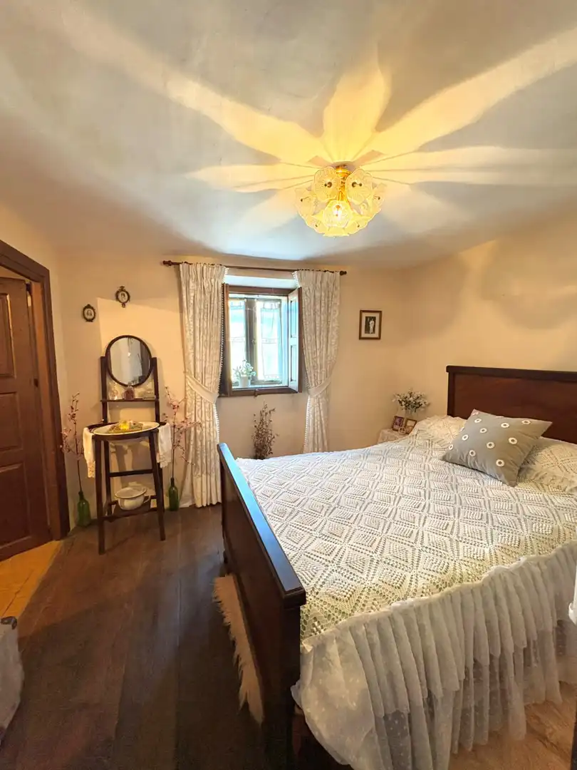 Bedroom of Houses for sale in Aguilar de Campoo  with Heating, Storage room and Furnished