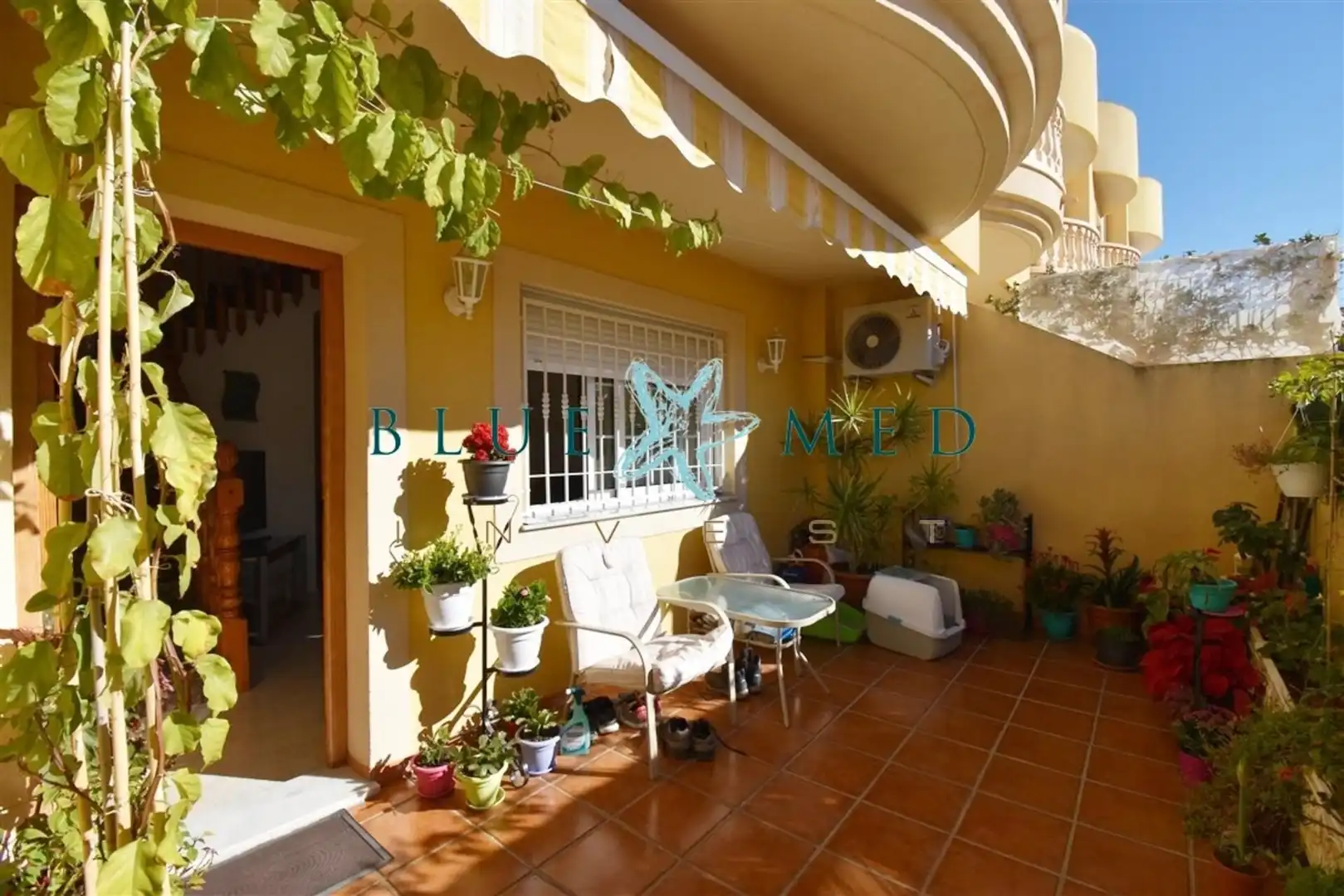 Vista exterior de Dúplex en venta en Mazarrón con Calefacción, Jardín privado y Terraza