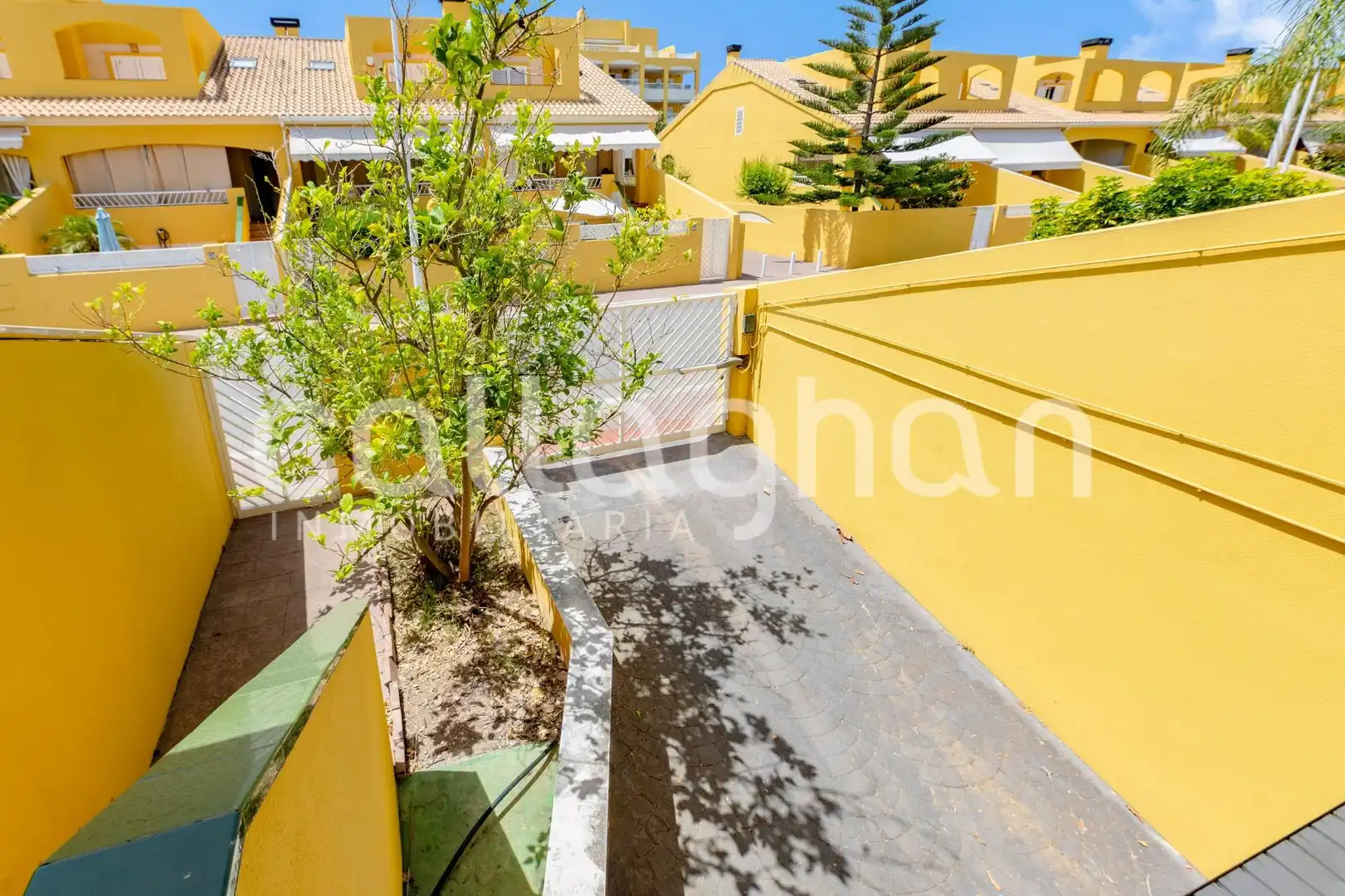 Terraced house with terrace for sale in Corinto - Almarda, imagen 36