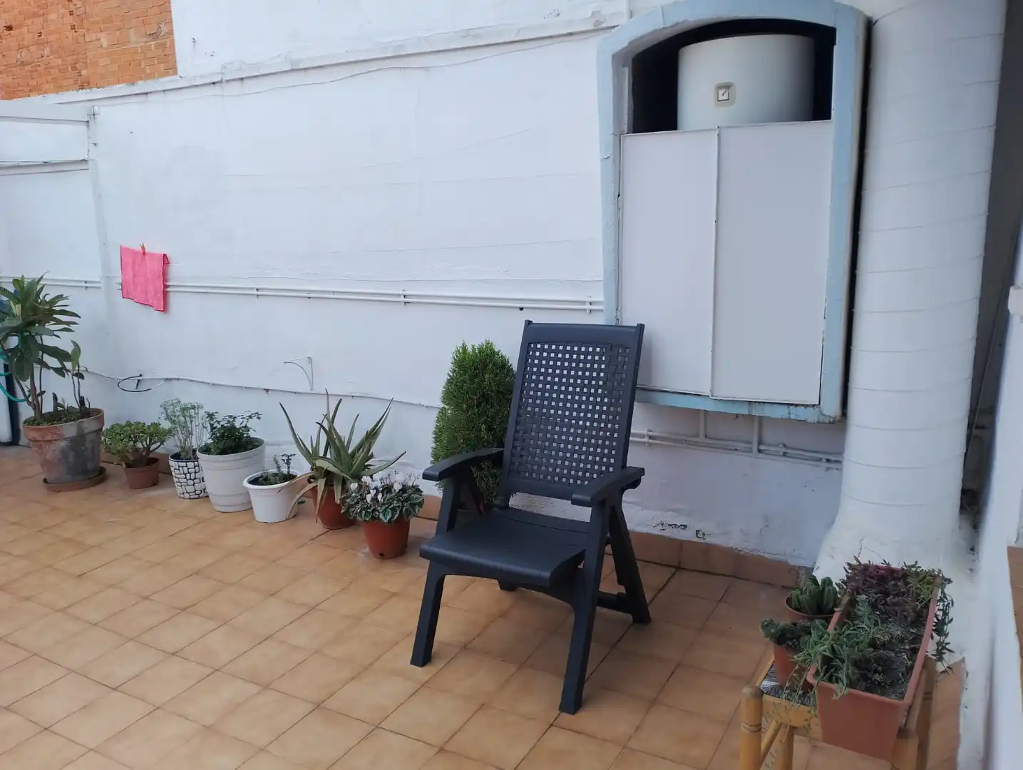 Terrassa de Casa o xalet en venda en Badalona amb Jardí privat, Moblat i Balcó