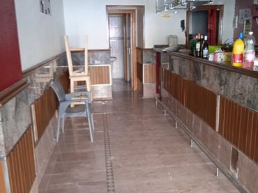 Local comercial en venda a El Pilar