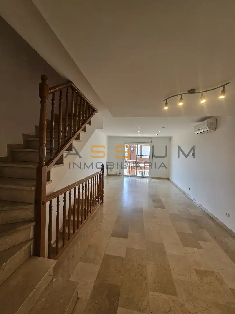 Houses for sale in Rubí  with Air Conditioner, Heating and Private garden
