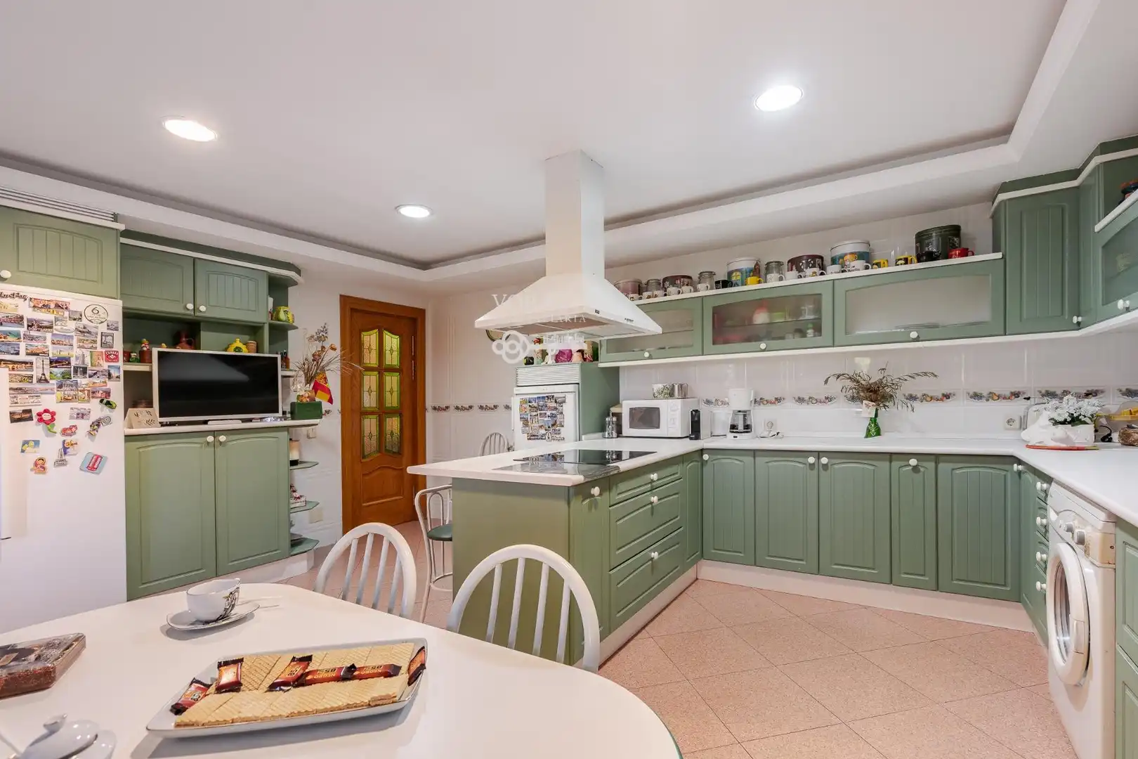 Cocina de Casa o chalet en venta en Villanueva de la Torre con Calefacción, Jardín privado y Terraza