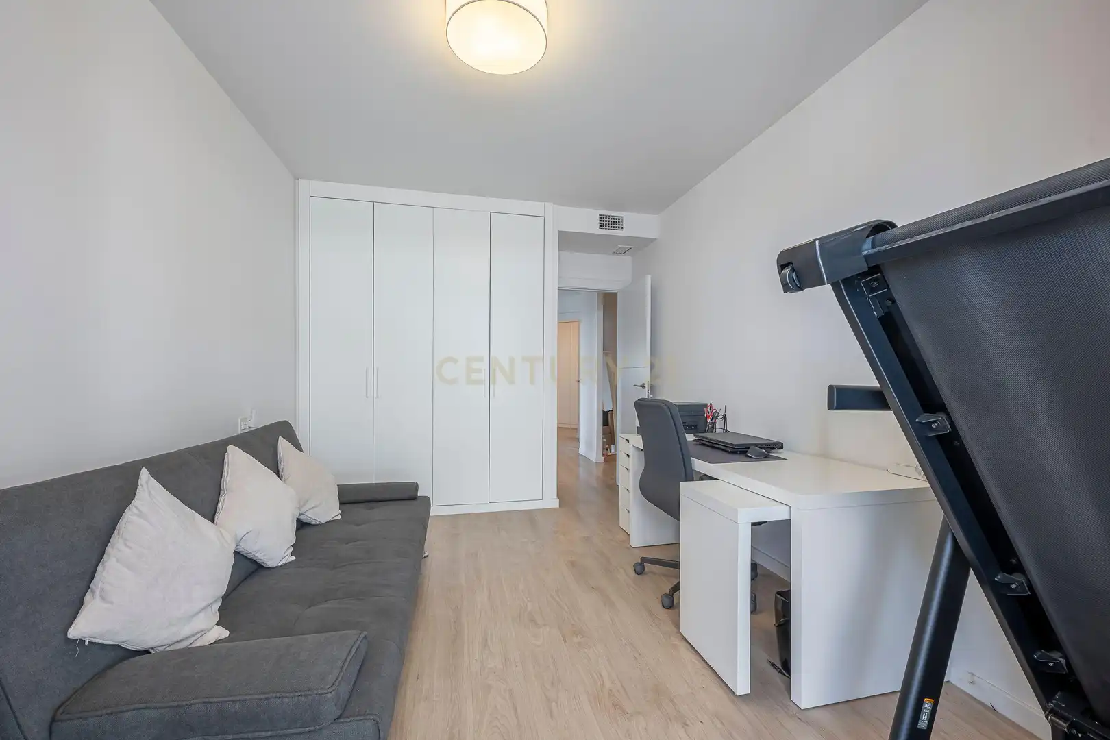 Dormitori de Apartament en venda en Marbella amb Aire condicionat, Traster i Forn