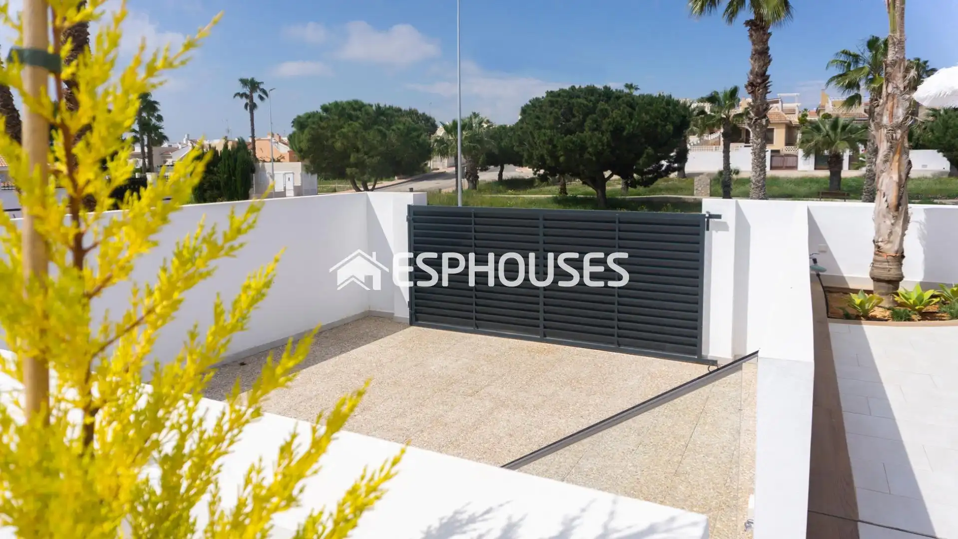 Vista exterior de Casa o chalet en venta en Rojales con Terraza, Trastero y Piscina