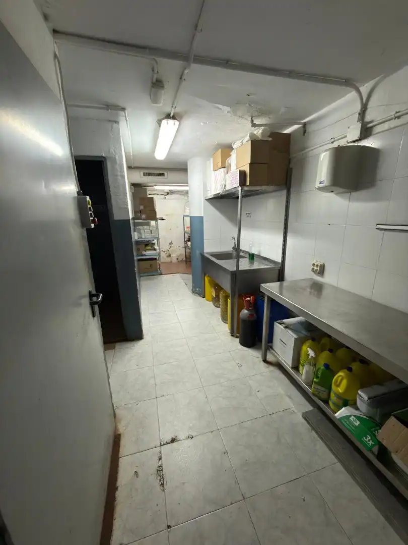 Business premises for transfer in Port - Horta de Santa María, imagen 7