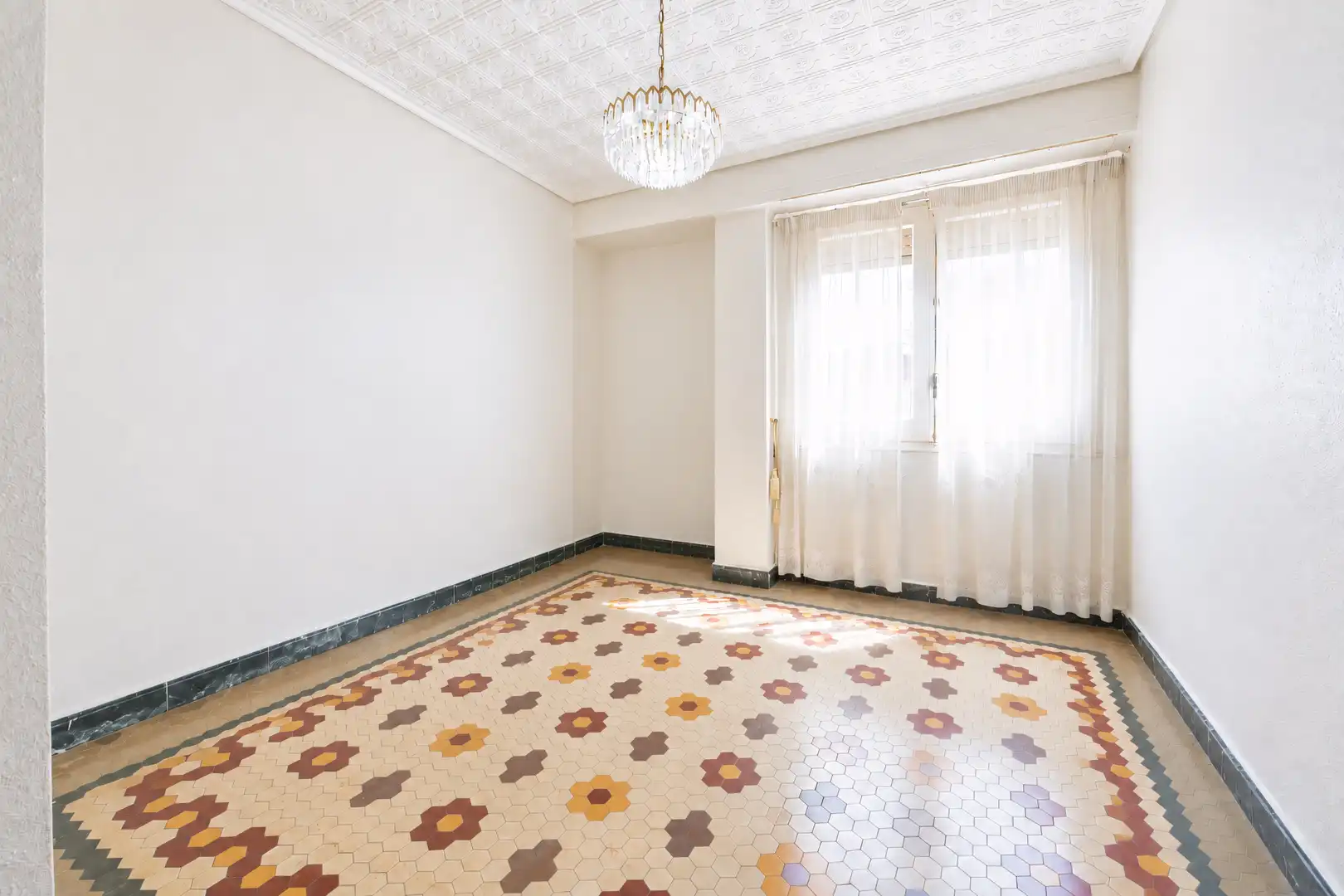 Flat with terrace for sale in Extramurs, imagen 24