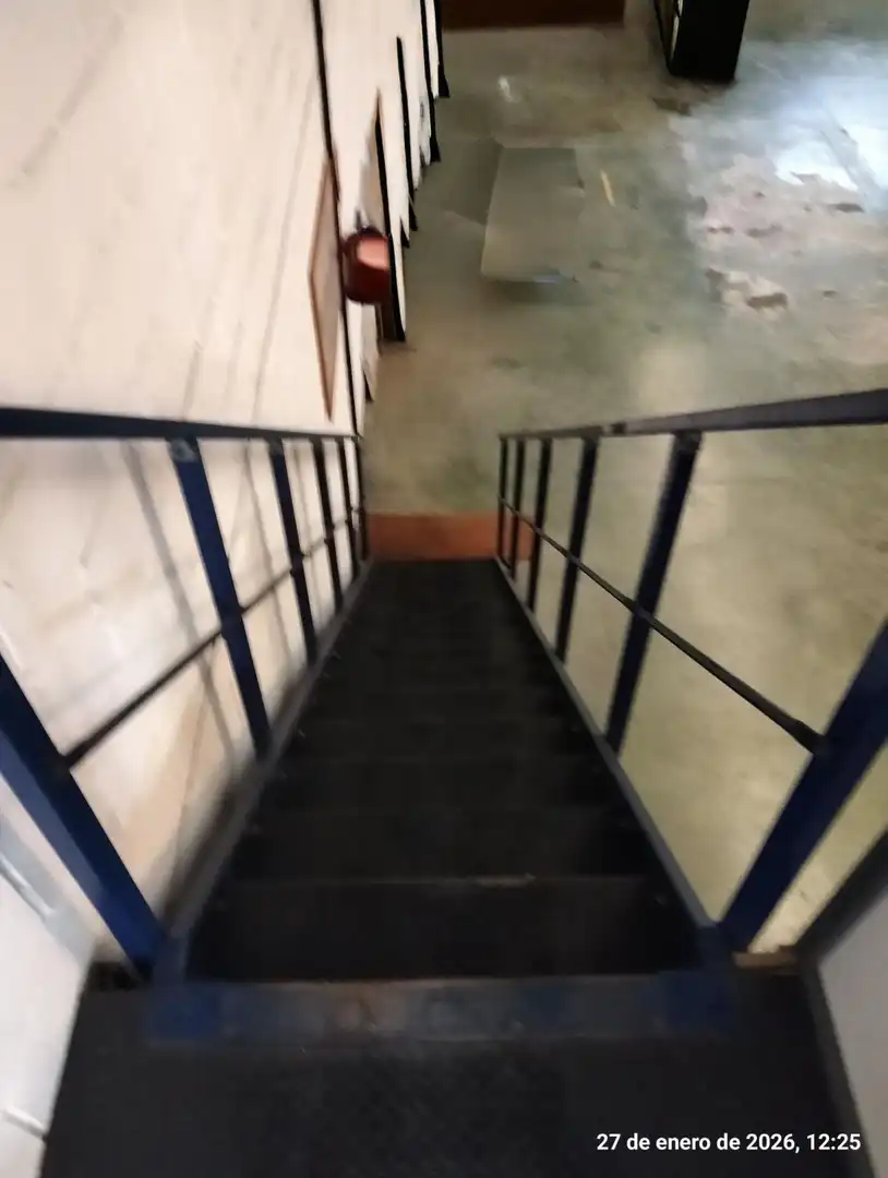 Nave industrial en venta en Sevilla
