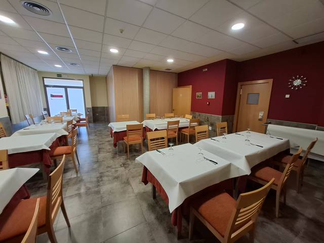 Edificio en Venta en Calle Honda, 6 en Manganeses de la Lampreana