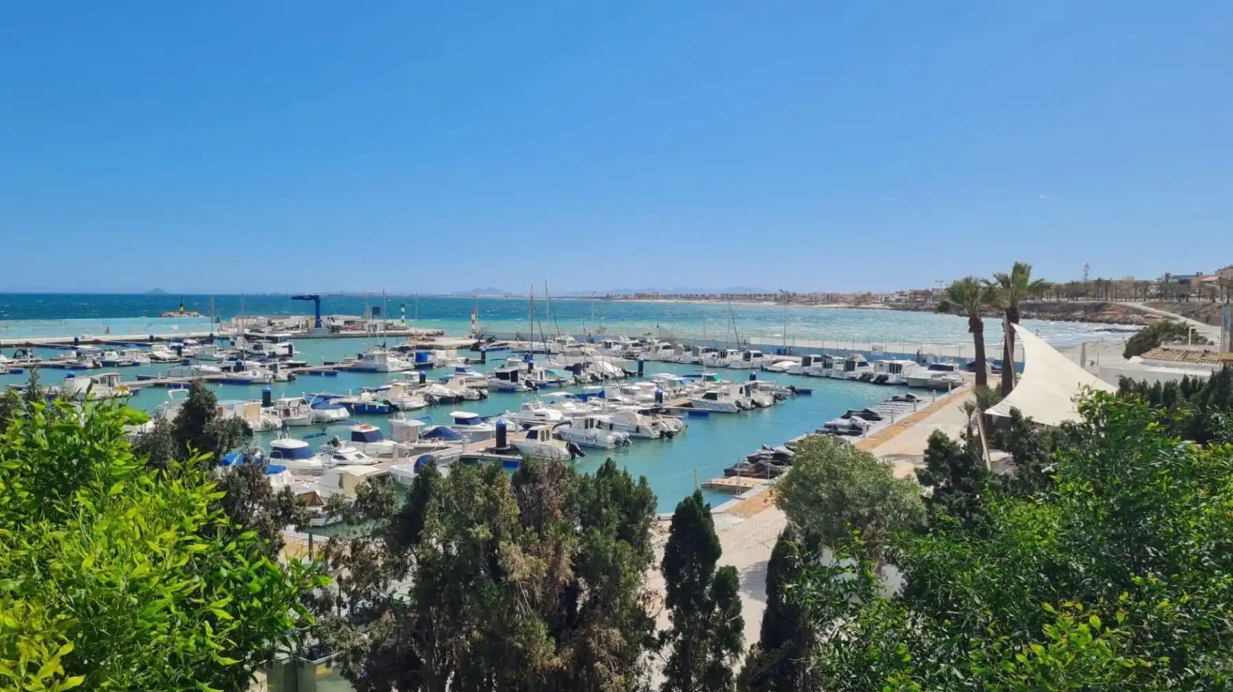 Vista exterior de Apartamento en venta en Pilar de la Horadada con Aire acondicionado, Calefacción y Terraza