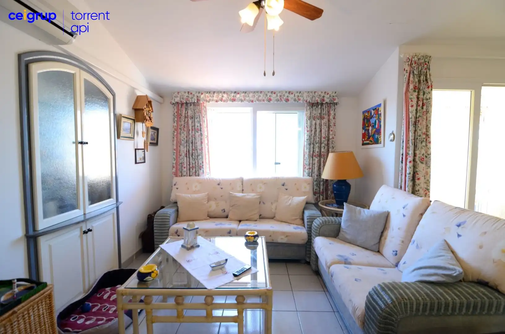 Sala de estar de Ático en venta en L'Estartit con Aire acondicionado, Terraza y Amueblado