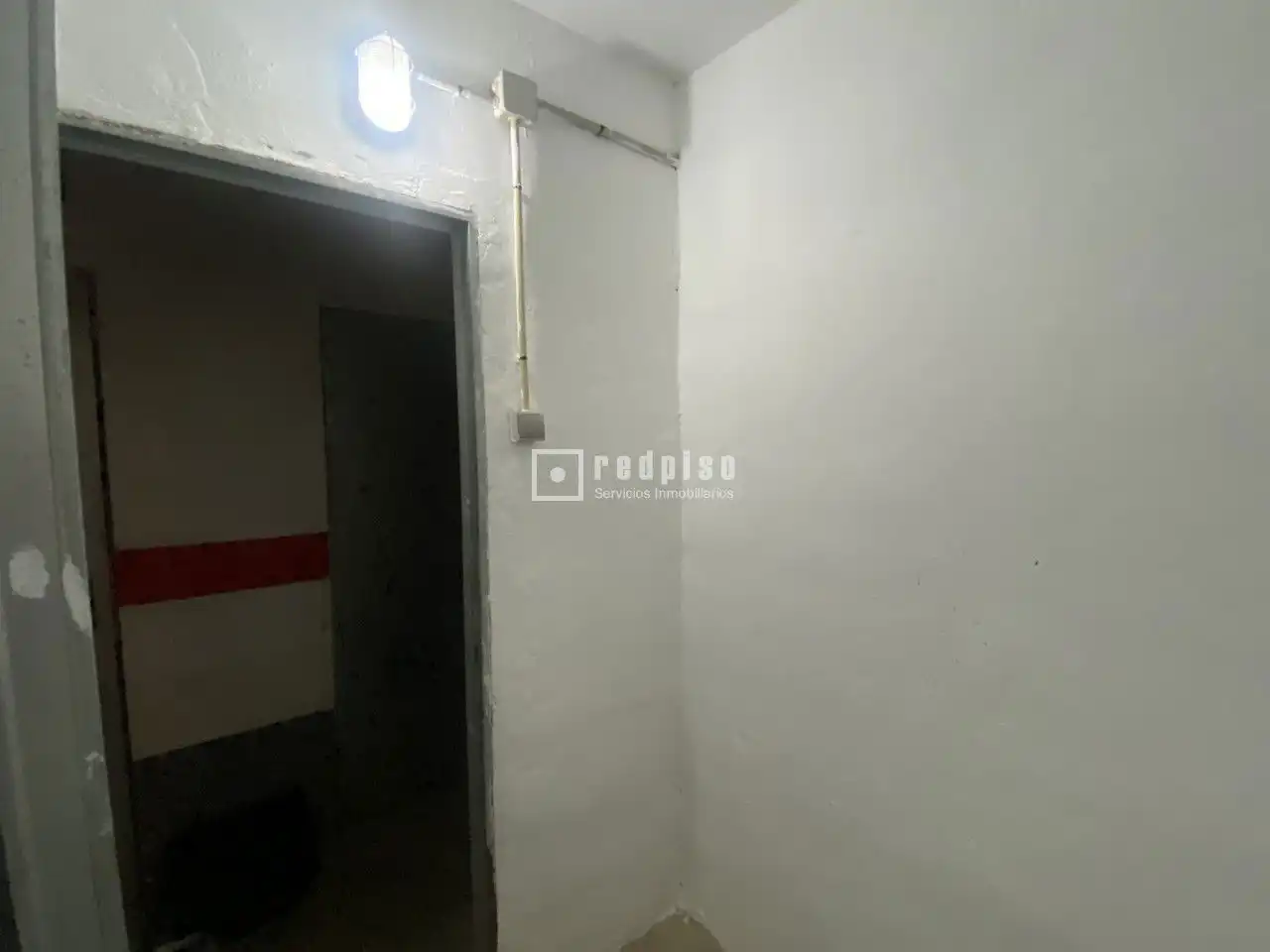 Traster en venda a del Doctor Sanchis Bergon, El Botànic
