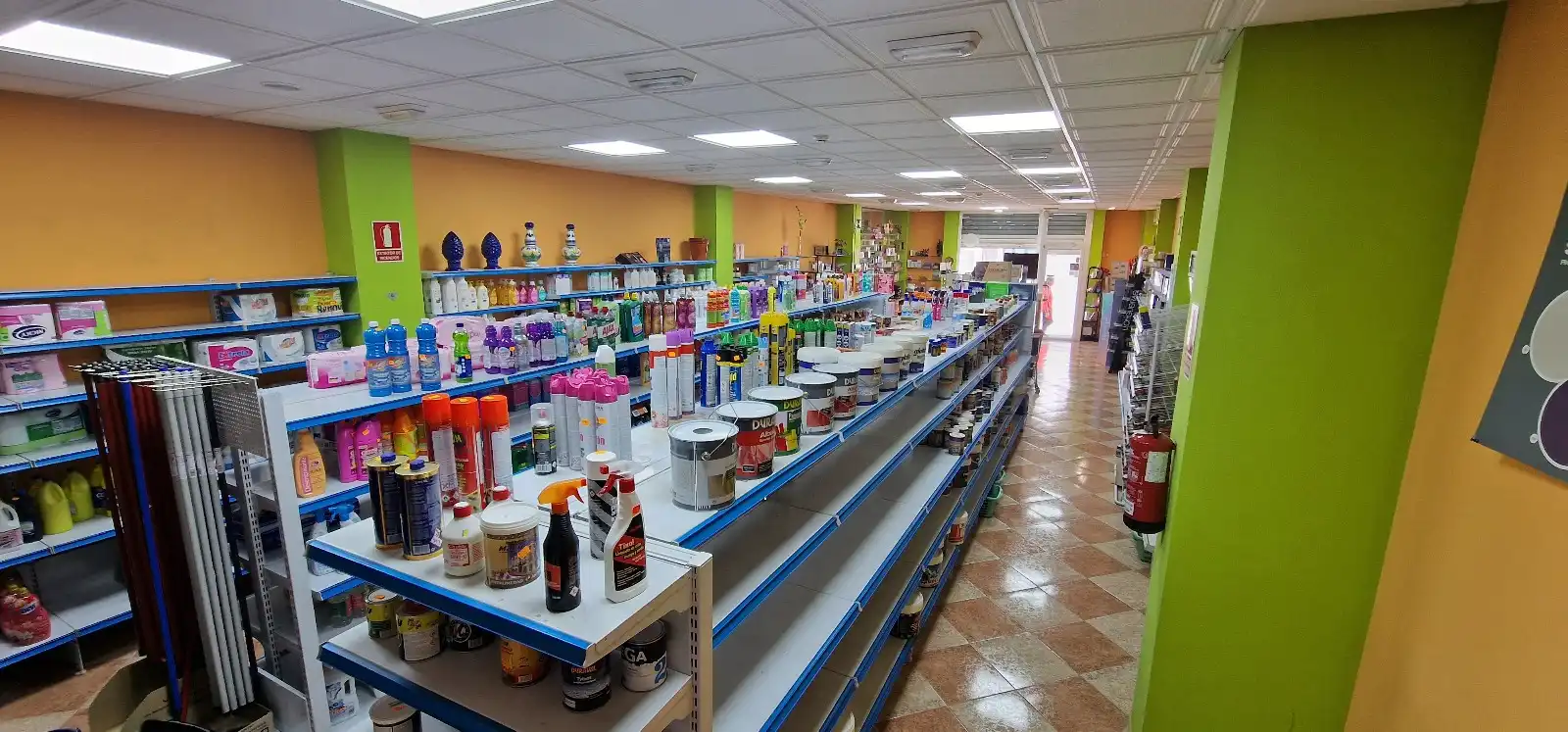 Local comercial en venda a Avenida Blas de Otero, imagen 2