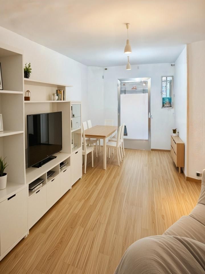 Sala d'estar de Pis en venda en  Madrid Capital amb Terrassa